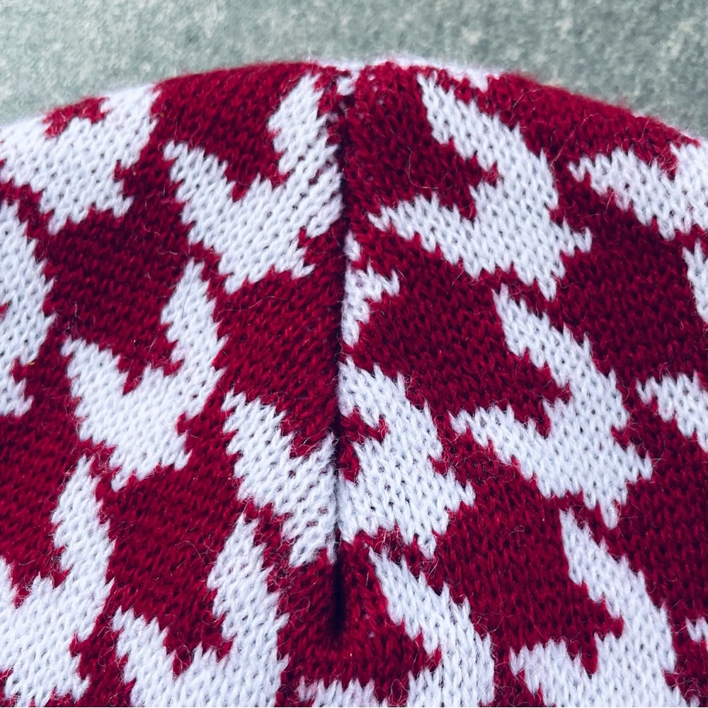 Houndstooth Knit Beanie Red and White - Picture 5 of 5